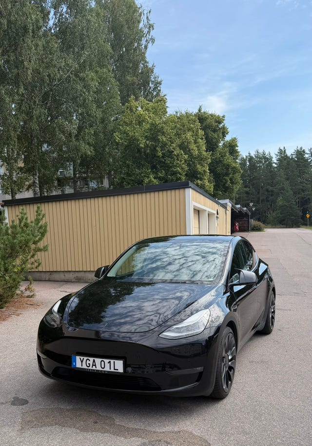 Tesla Model Y 2022