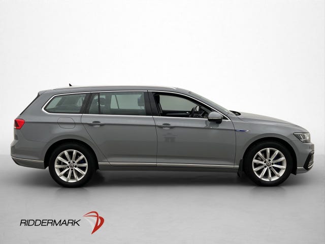 Volkswagen Passat 2023