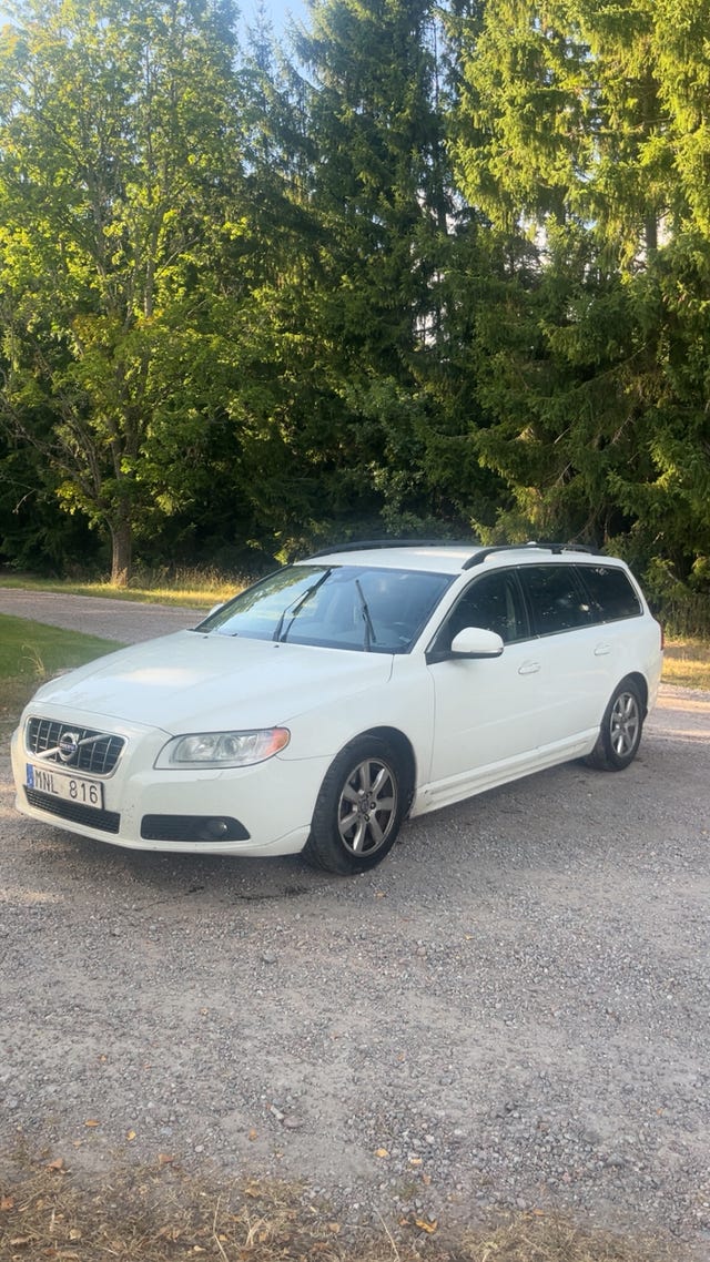 Volvo V70 2012