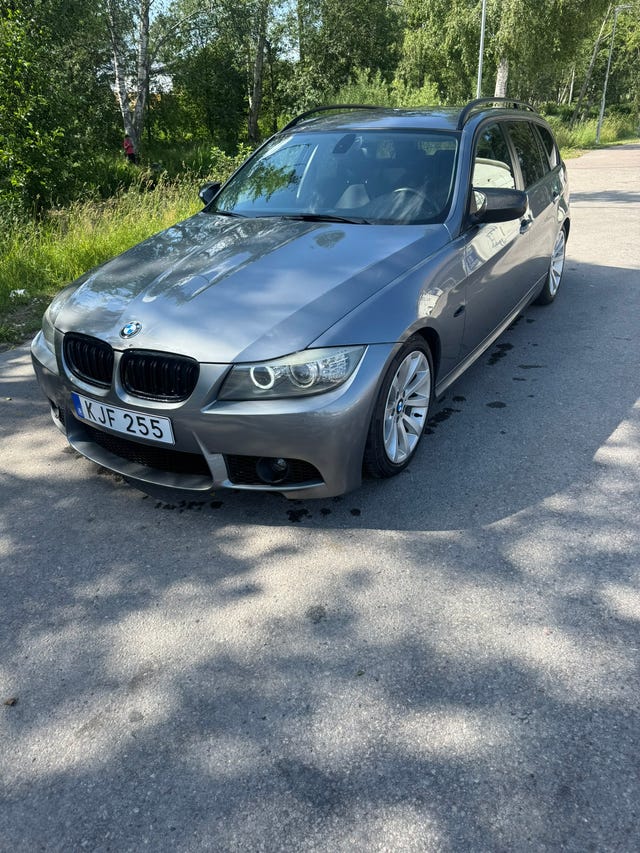 BMW 320d 2010