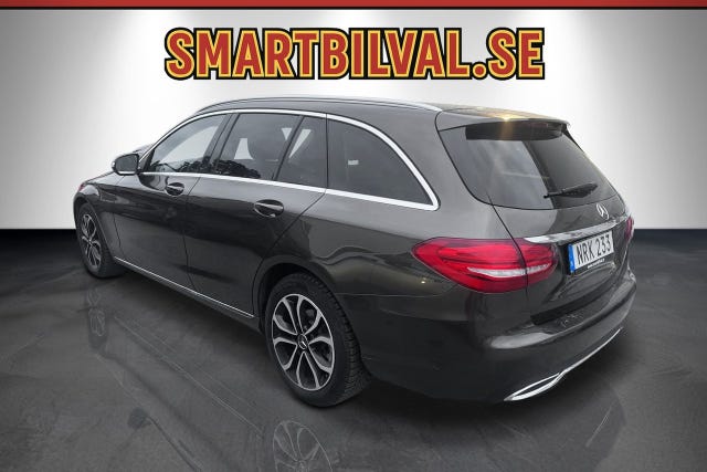 Mercedes-Benz C300 2015 – bild 2