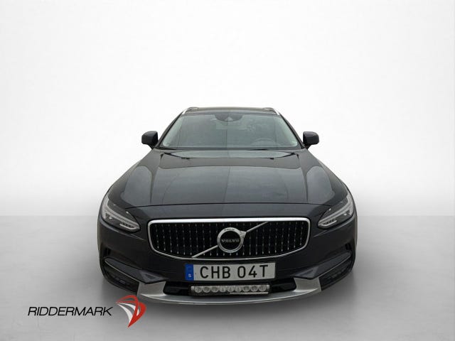 Volvo V90 Cross Country 2019 – bild 2