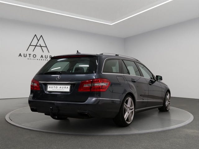 Mercedes-Benz E220 2011 – bild 4