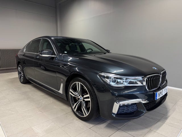 BMW 740e 2018