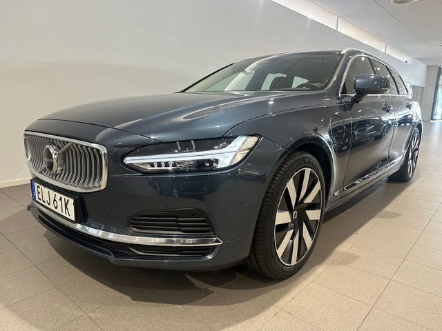 Volvo V90 2024