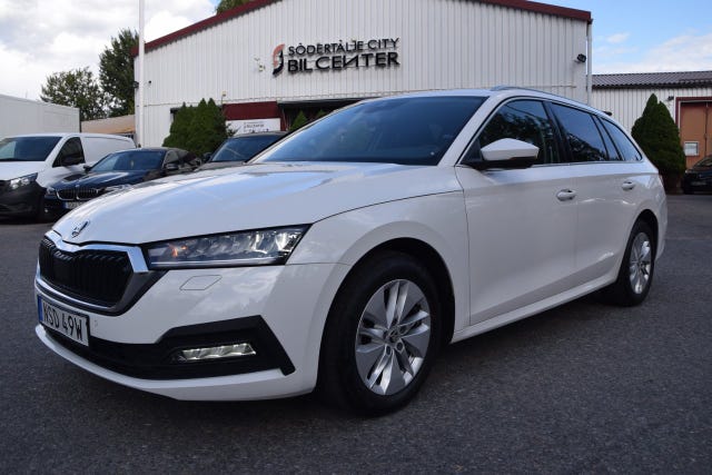 Skoda Octavia 2023