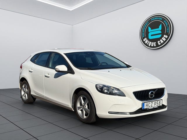 Volvo V40 2017