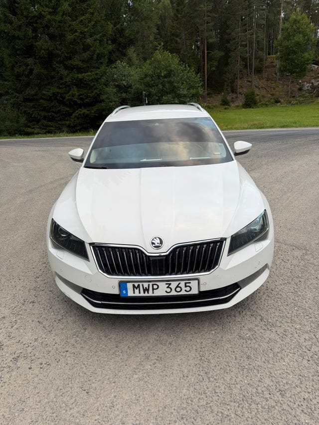 Skoda Superb 2016