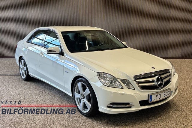 Mercedes-Benz E200 2011