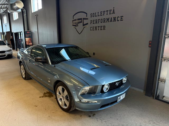 Ford Mustang 2005