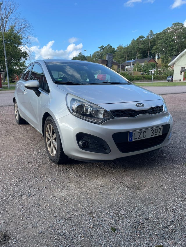 Kia Rio 2012