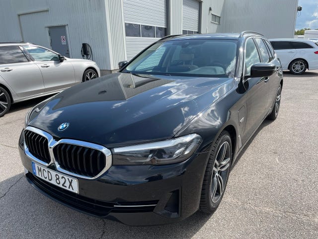 BMW 530e 2023