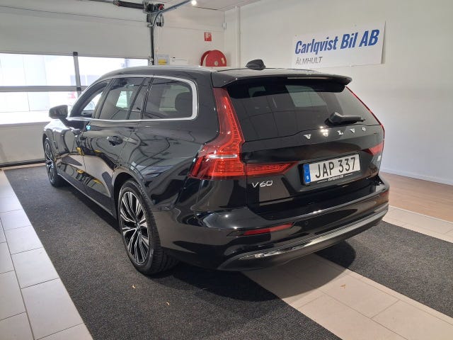 Volvo V60 2024 – bild 2