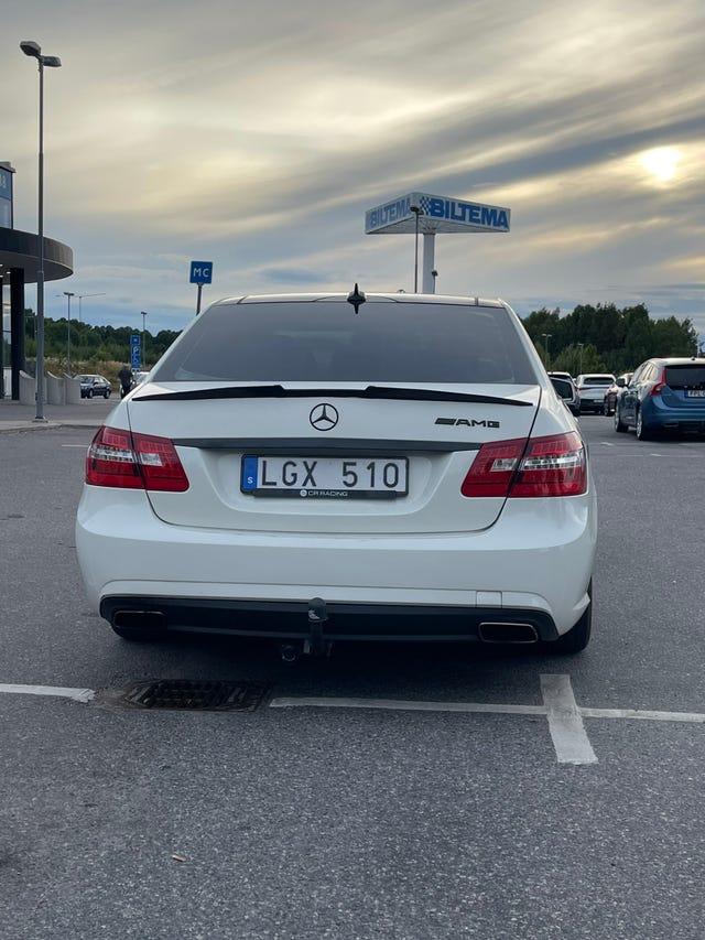 Mercedes-Benz E250 2011