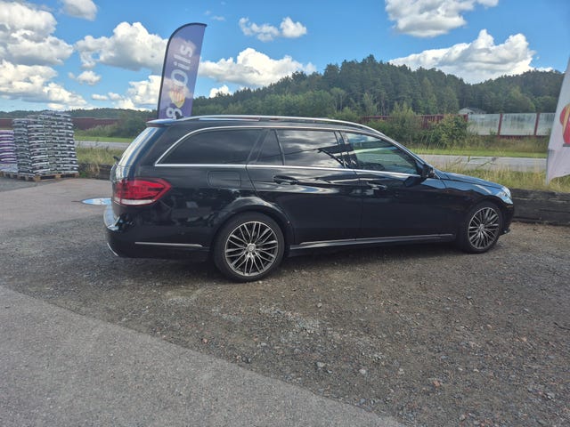 Mercedes-Benz E220 2016