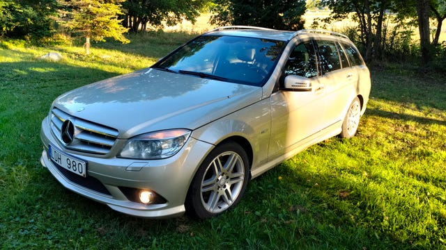 Mercedes-Benz C220 2011