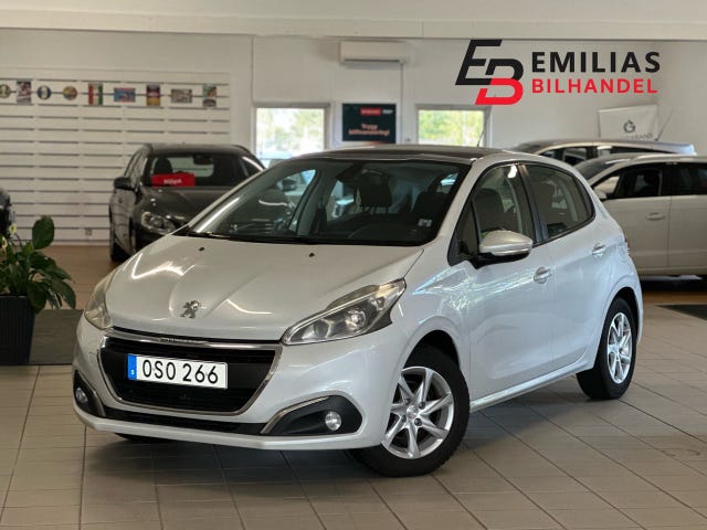 Peugeot 208 2015