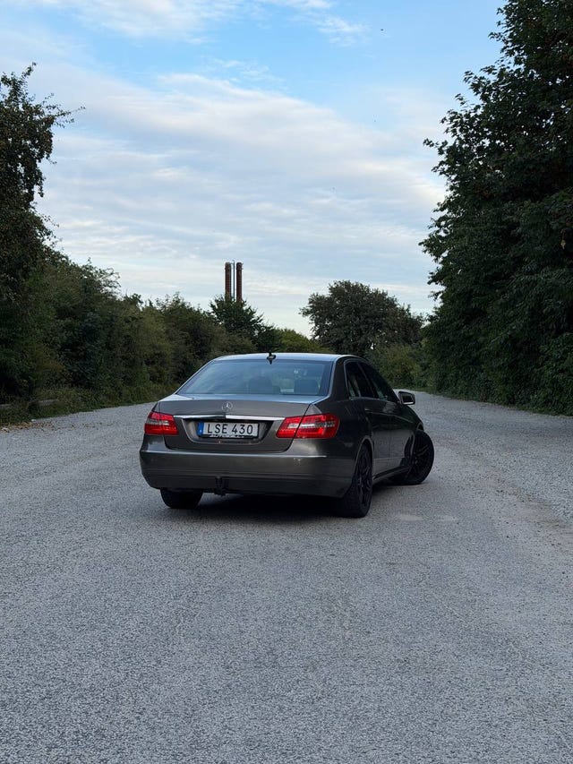 Mercedes-Benz E220 2011 – bild 2