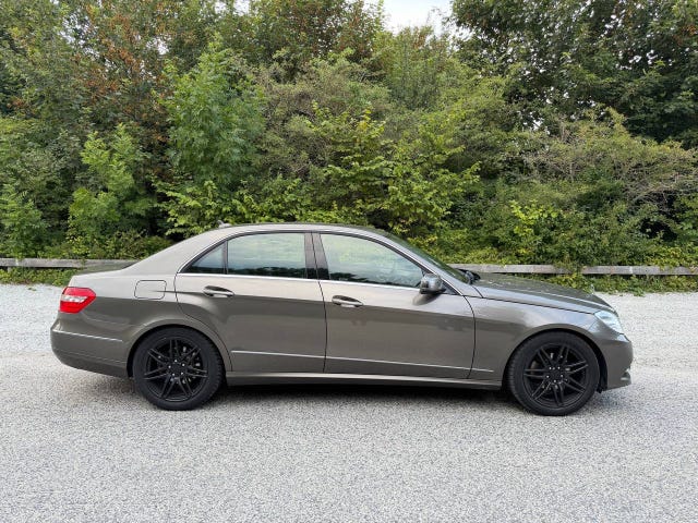 Mercedes-Benz E220 2011 – bild 3