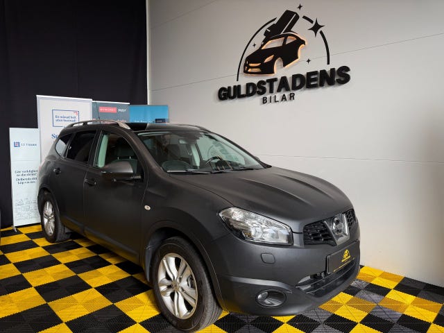 Nissan Qashqai+2 2012