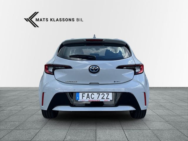 Toyota Corolla 2025 – bild 4