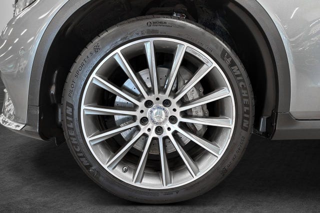 Mercedes-Benz GLC 250 d 2016 – bild 2