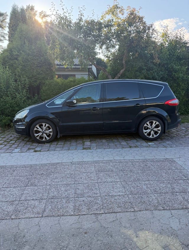 Ford S-MAX 2014