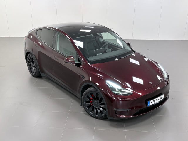 Tesla Model Y 2023