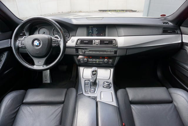 BMW 530d 2011 – bild 2