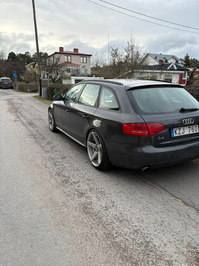 Audi A4 2011