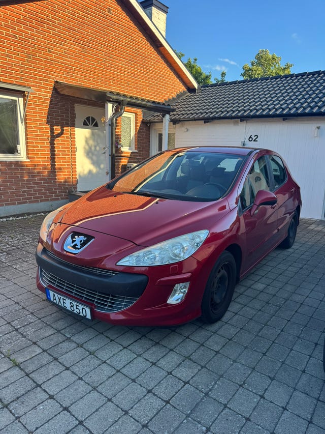 Peugeot 308 2011