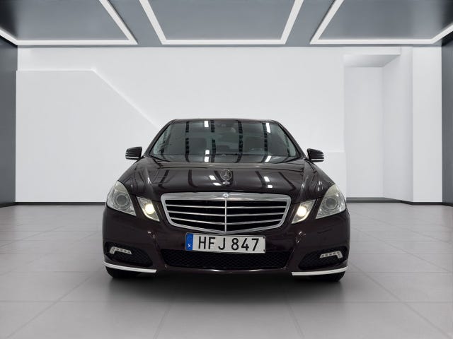Mercedes-Benz E200 2010 – bild 3
