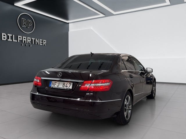 Mercedes-Benz E200 2010 – bild 4