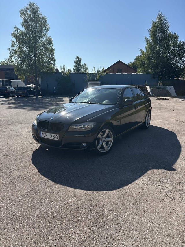 BMW 318i 2009