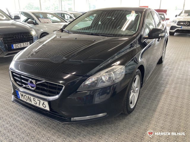 Volvo V40 2015