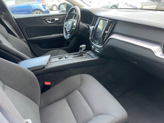 Volvo V60 2019 – bild 4