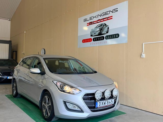 Hyundai i30 2015