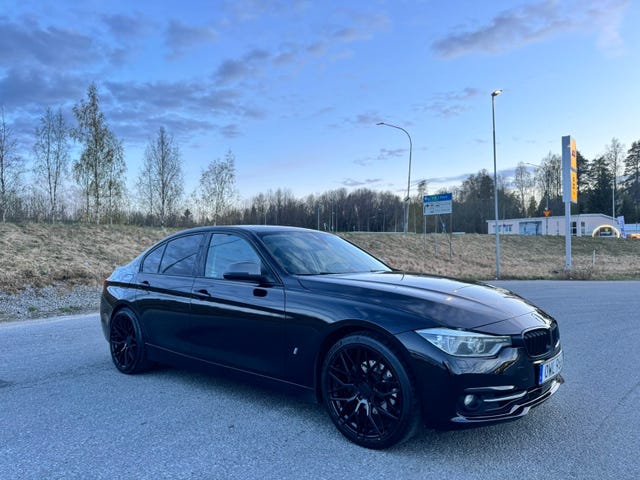BMW 330e 2017