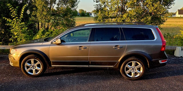 Volvo XC70 2011
