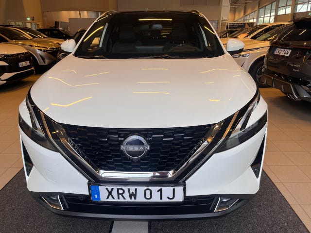Nissan Qashqai 2023 – bild 2
