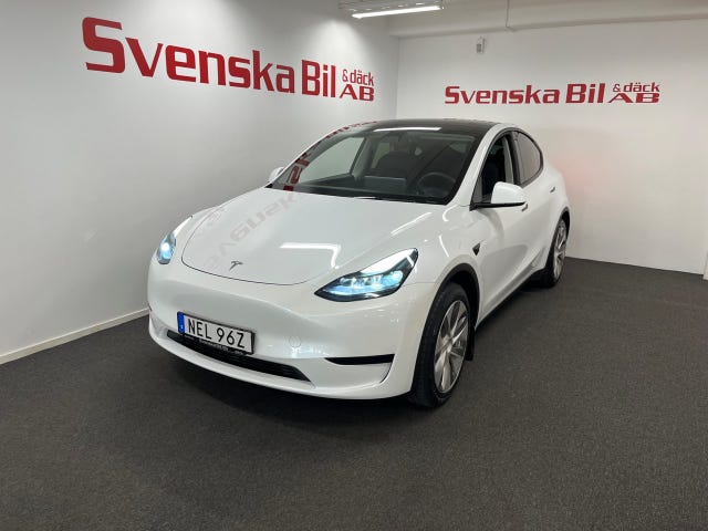 Tesla Model Y 2023