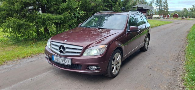 Mercedes-Benz C220 2009