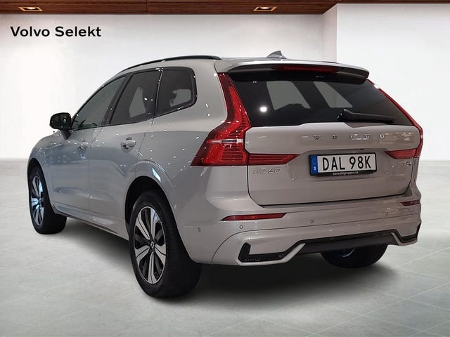Volvo XC60 2025 – bild 2