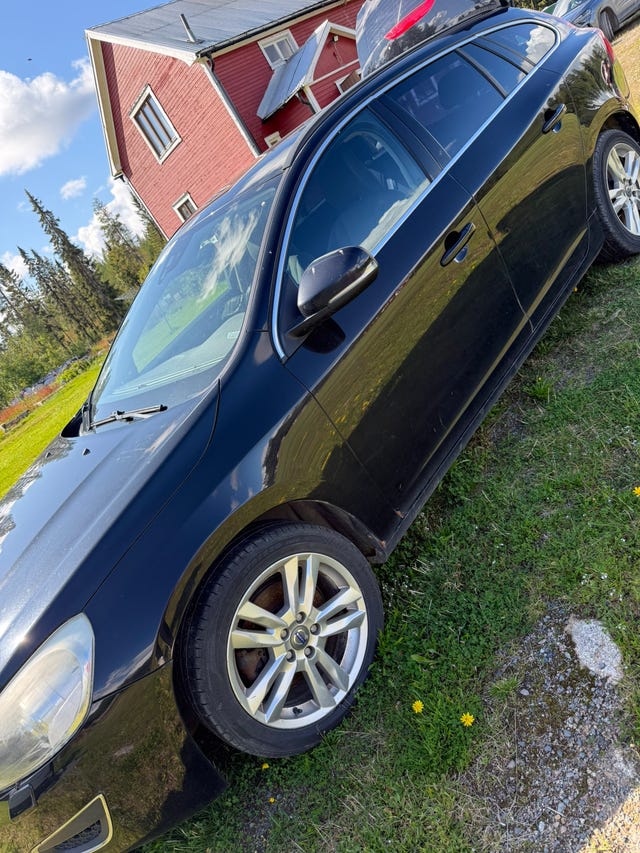 Volvo V60 2012