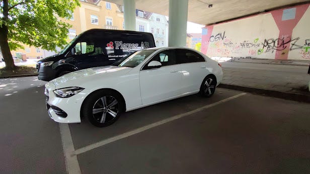 Mercedes-Benz C200 2024