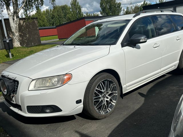 Volvo V70 2009