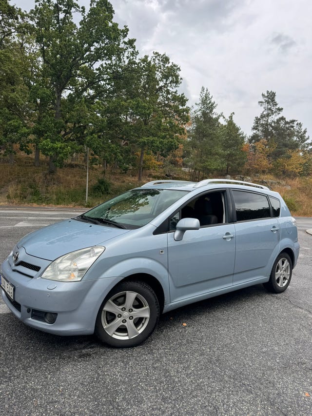 Toyota Corolla Verso 2007