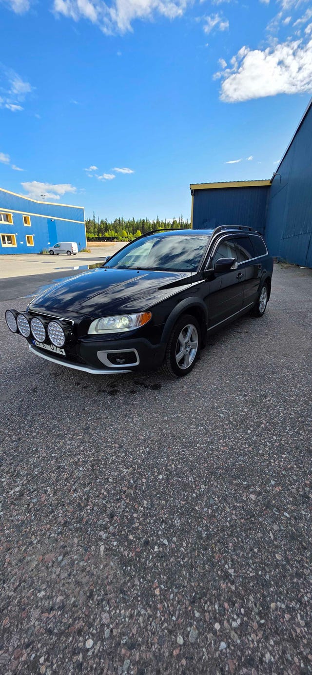 Volvo XC70 2011