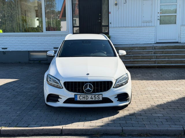 Mercedes-Benz C200 2019