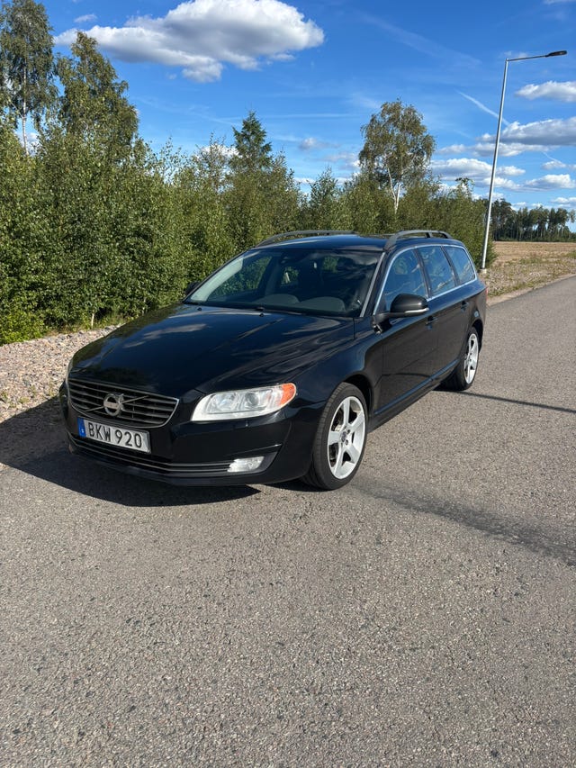 Volvo V70 2014